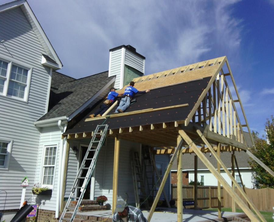 Carolina Roofing Installation Team